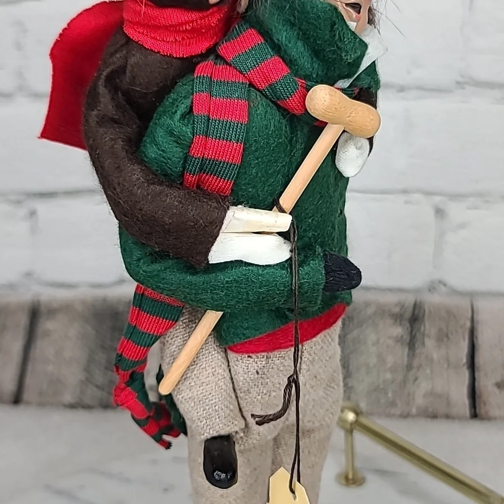 Byers' Choice Caroler '91 & '93 Bob Cratchit/Tiny Tim From 